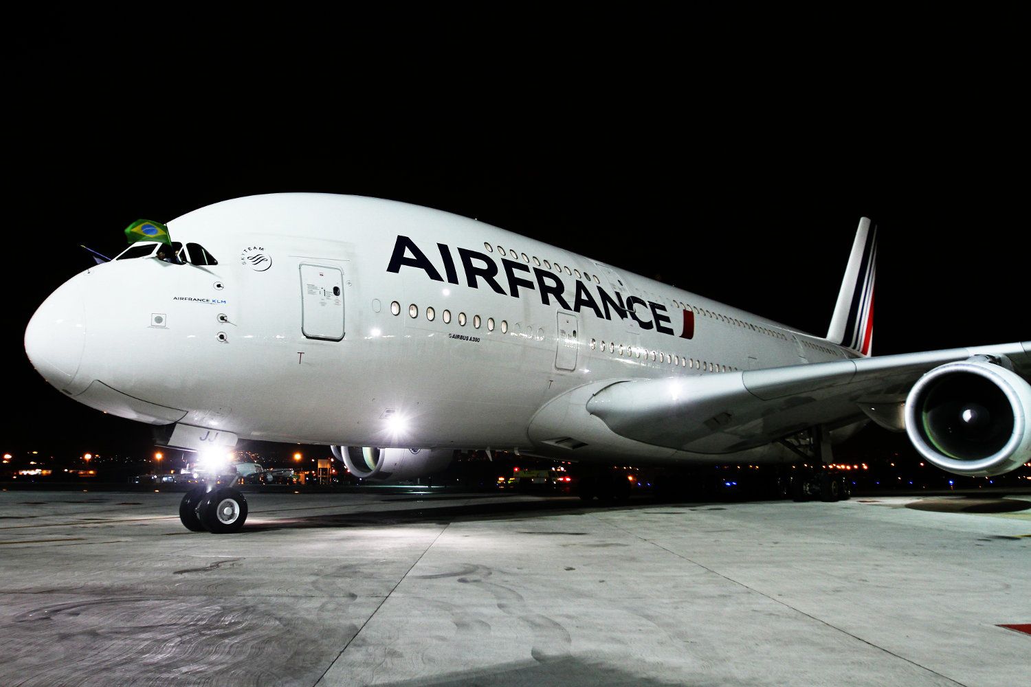 A380 Fliegt Ersten Kommerziellen Flug Nach Rio De Janeiro