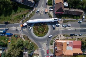Letzte Reise 400 km auf dem Boden für Tupolew Tu-154