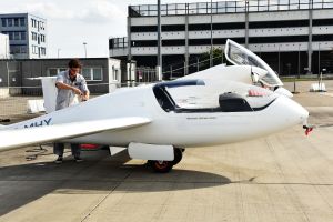 Pipistrel mit Brennstoffzelle am Flughafen Stuttgart