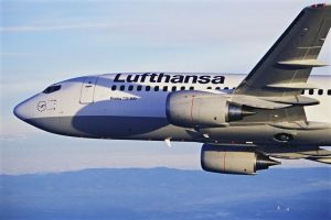 B737-300 D-ABEC absolvierte letzten Lufthansa-Flug