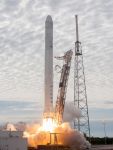 Dragon-Raumkapsel auf dem Weg zur Raumstation ISS