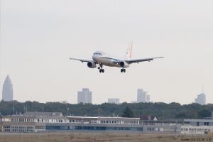 Piloten können Flugzeuge noch leiser anfliegen lassen