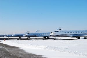 Business-Jets als Langstreckenflugzeuge am Bodensee-Airport