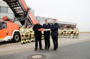 Rettungsfahrzeug für schnellen Zugang zur Kabine