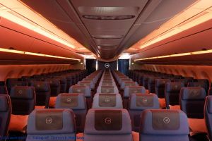 Lufthansa präsentiert ihre A350 – D-AIXA "Nürnberg"