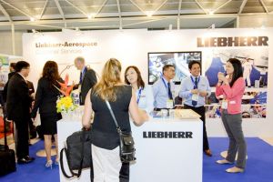 Liebherr-Aerospace auf der Aero India