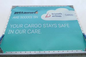 Brussels Airlines mit Lightweight AKE von Jettainer