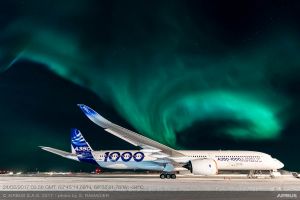 A350-1000 XWB unter Nordlichtern