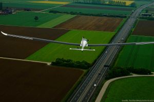 Testflug: Solarsegler fliegt in Stratosphäre