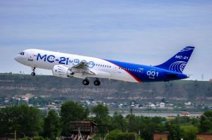 MC-21: Neuer Passagierjet aus Russland meistert Jungfernflug