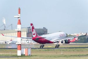 A330 der airberlin startet USA-Verbindung ab Tegel